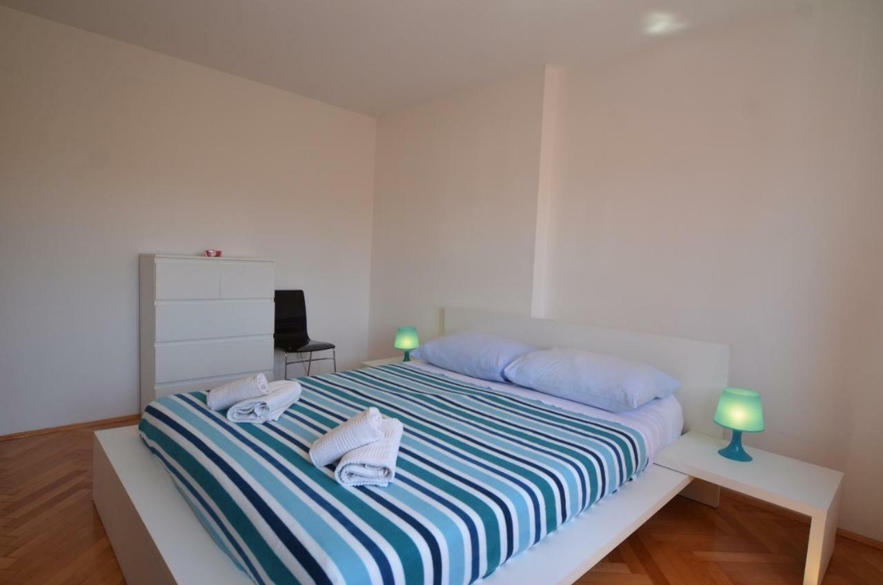 Apartman Terzic 罗维尼 外观 照片